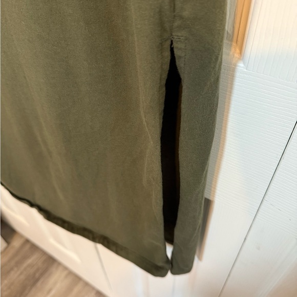 Old Navy Olive Green Sleeveless Maxi Dress - Picture 3 of 6